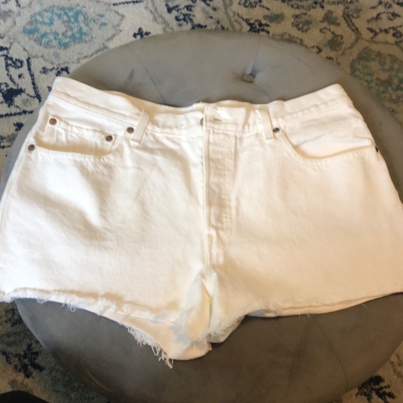 Levi's Pants - Levi's white Jean shorts